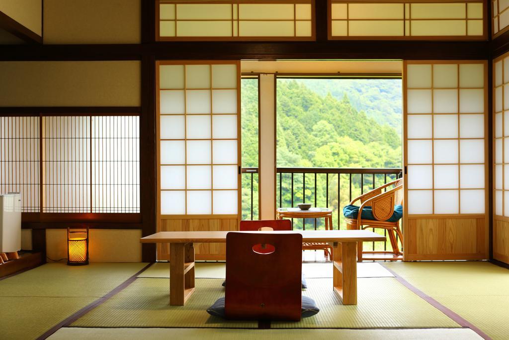 Ryokan Izumoya Yufu Exterior photo