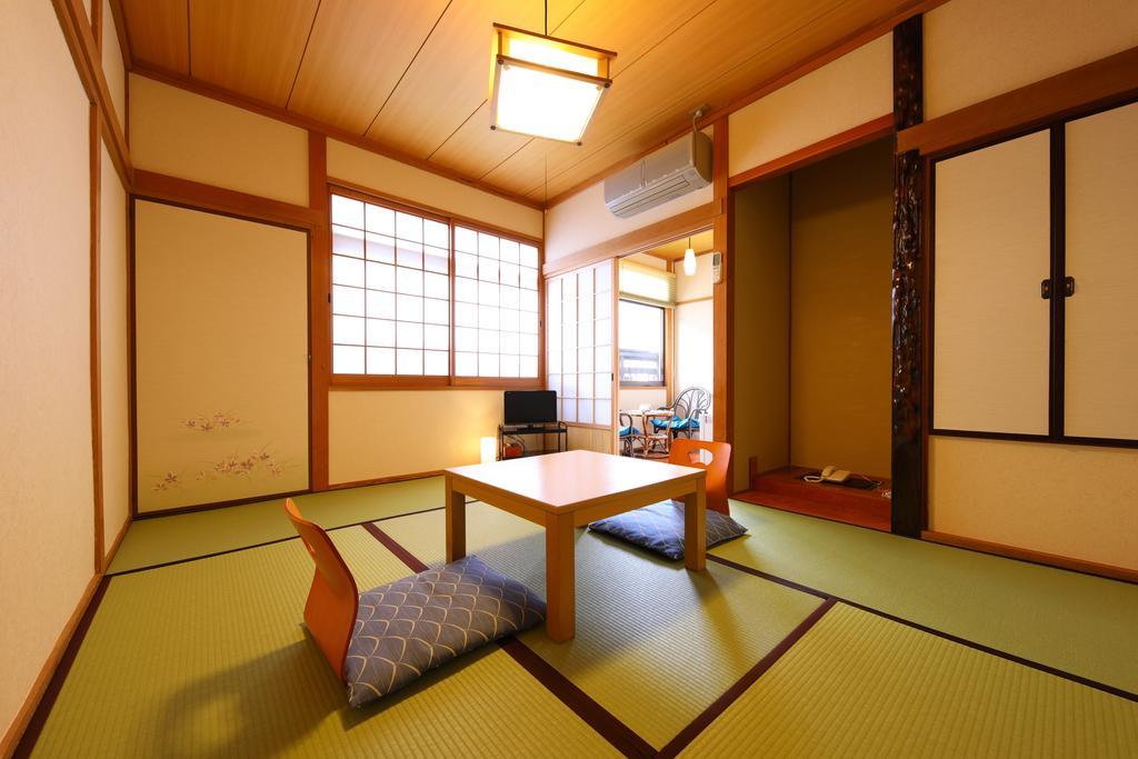 Ryokan Izumoya Yufu Exterior photo